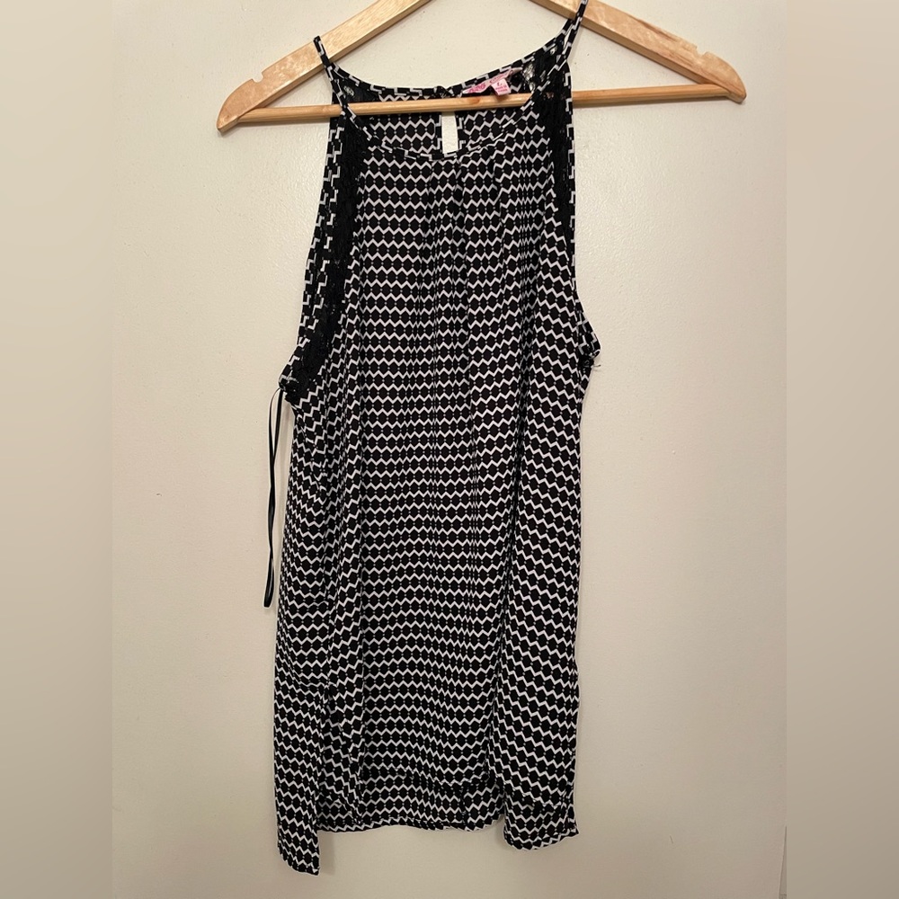 Sleeveless Blouse